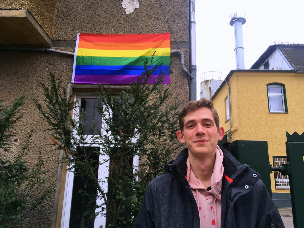 Regenbogenflagge Thulestraße Jo Heidner